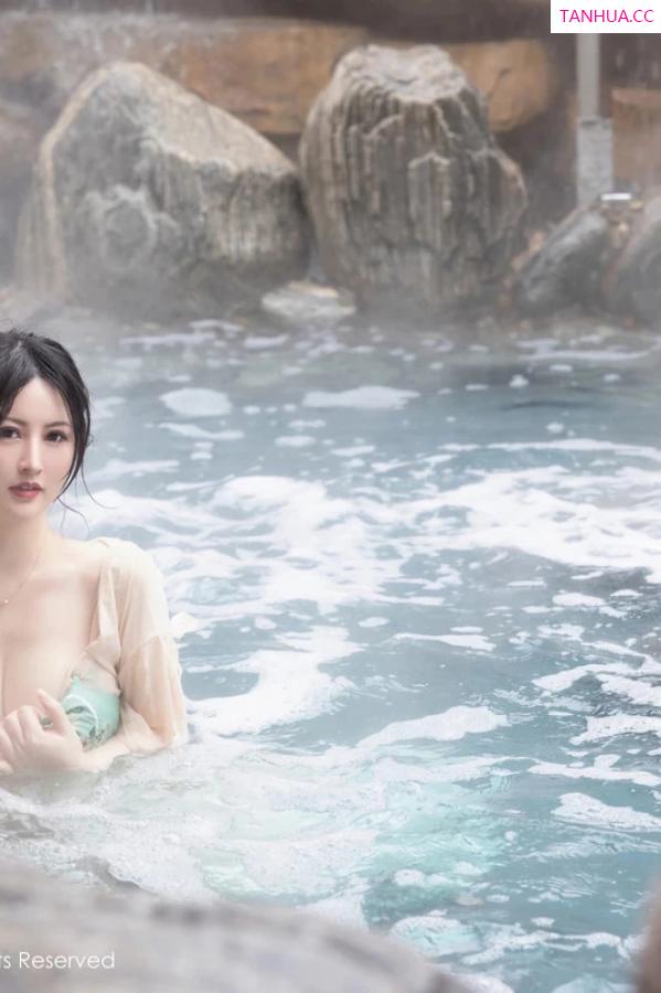 陈诗诗 诗诗 [XiuRen]高清写真图 2024.02.22 No.8128 诗诗kiki 性感美臀第16张图片